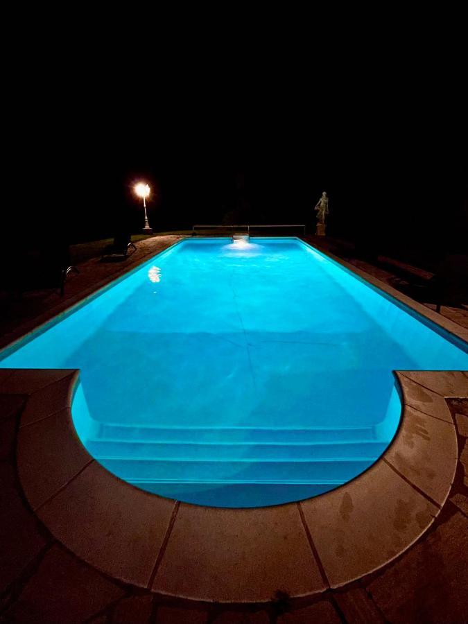 La Villa Perroquet Poncins Eksteriør bilde